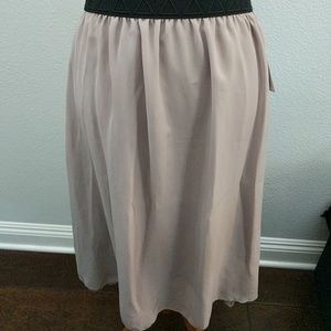 Lularoe lola